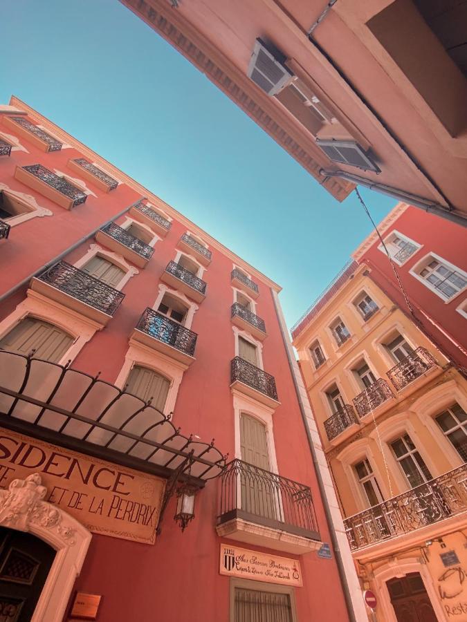 Ennea - Jacuzzi & Luxury Suites (Adults Only) Perpignan Exteriör bild